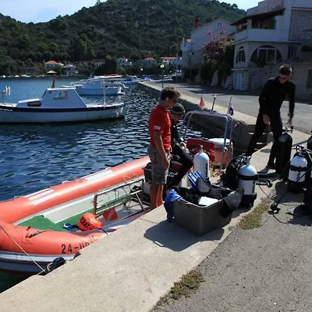 Diver * Lastovo